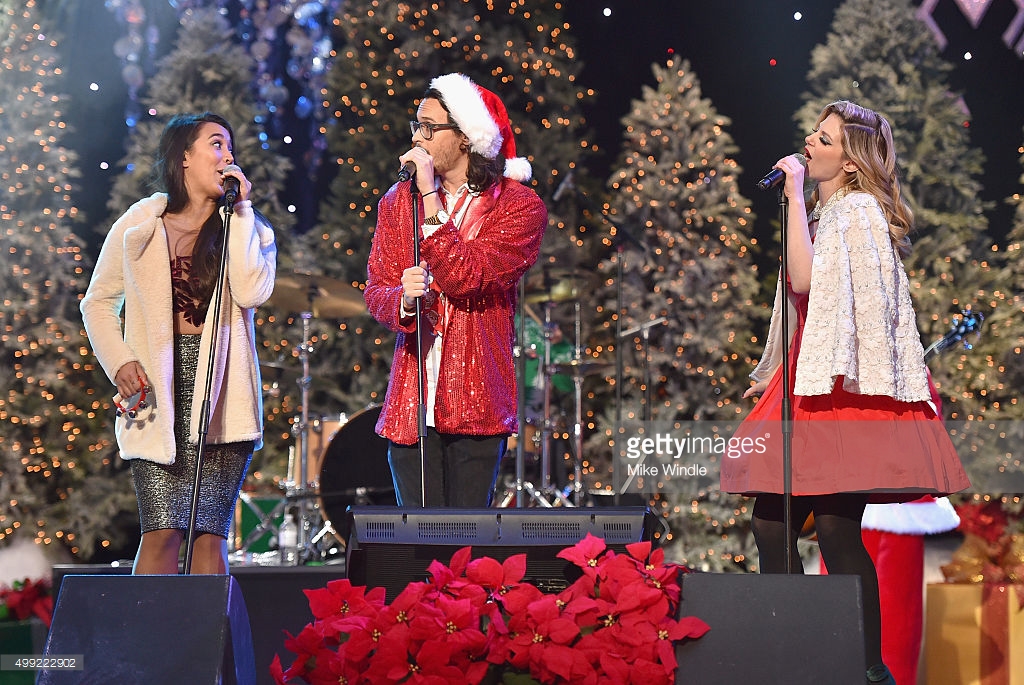 Alex & Sierra and Charity Daw with The Band Of Merrymakers perform at the 84th Annual Hollywood Christmas Parade