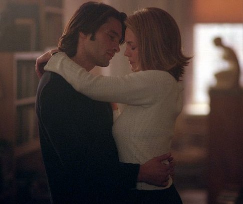 Still of Diane Lane and Olivier Martinez in Unfaithful (2002)