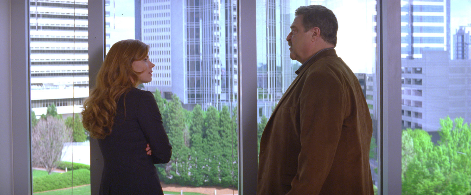 Still of John Goodman and Amy Adams in Trouble with the Curve (2012)