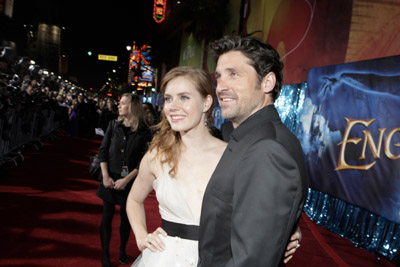 Patrick Dempsey and Amy Adams at event of Enchanted (2007)