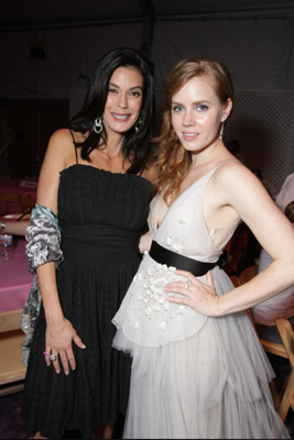 Teri Hatcher and Amy Adams at event of Enchanted (2007)
