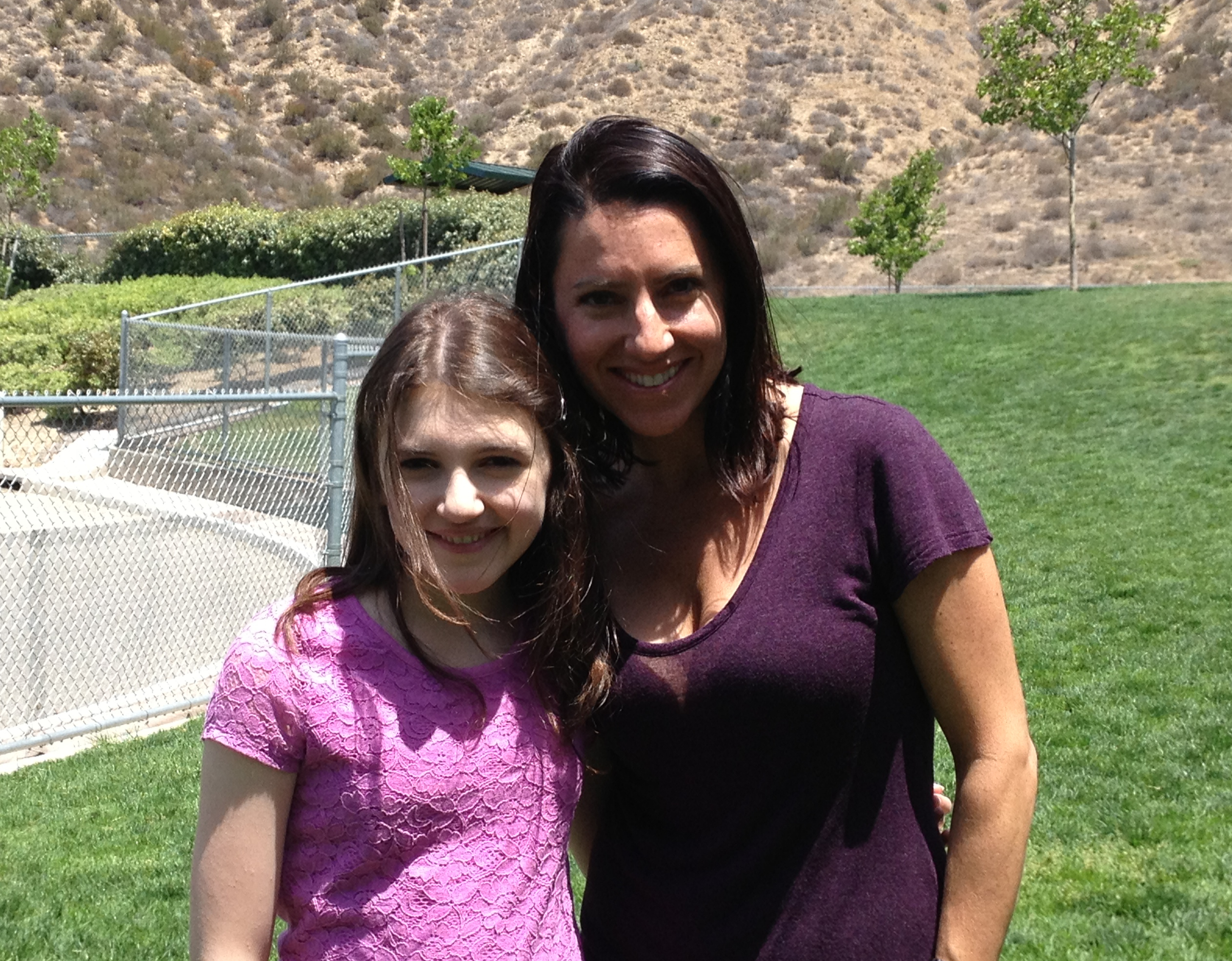 On The Dog Park set: Hanna Margulies with Gianna Burke