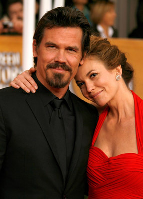 Diane Lane and Josh Brolin