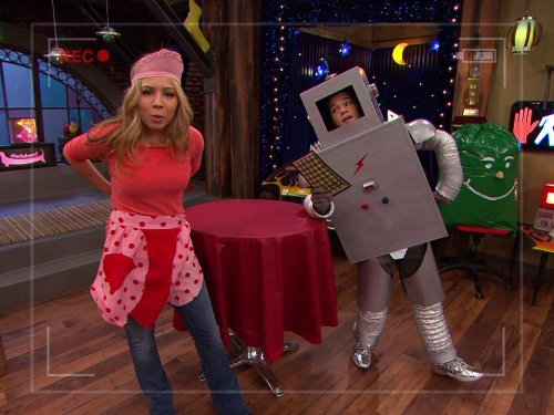 Still of Nathan Kress and Jennette McCurdy in iCarly (2007)