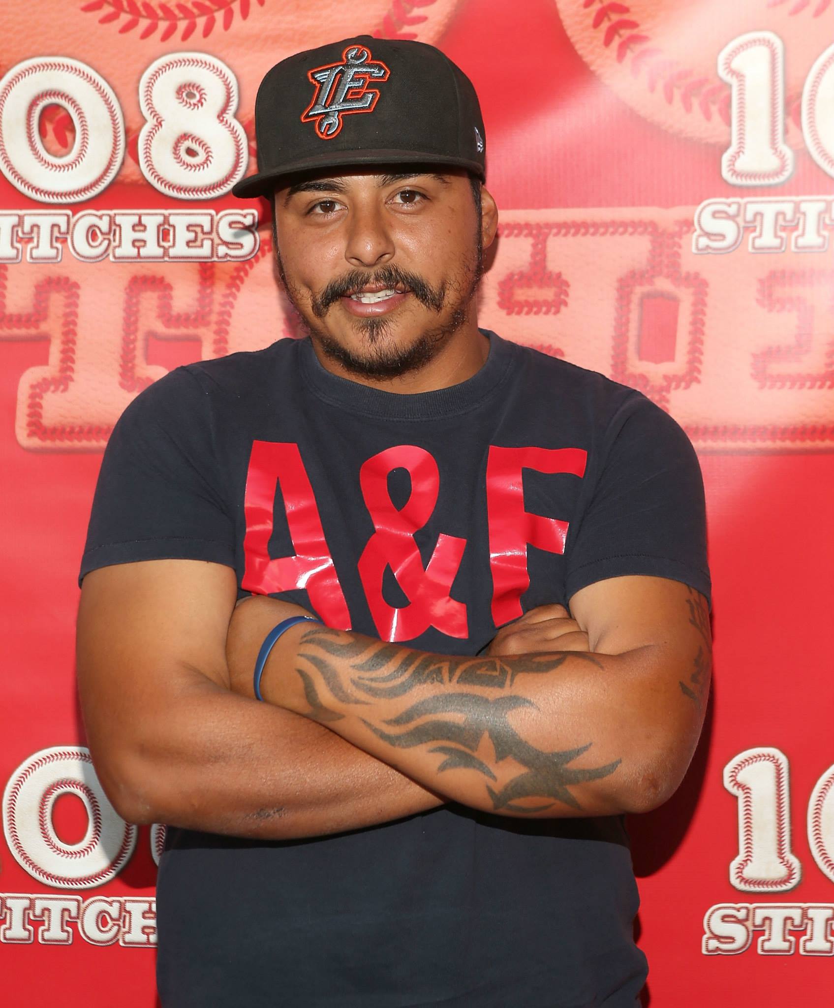 Jorge Rodarte at event of 108 Stitches (2014)