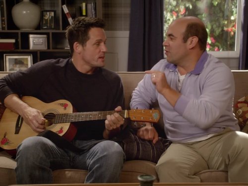 Still of Josh Hopkins and Ian Gomez in Cougar Town (2009)
