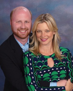 Amy Smart and Jason Speer