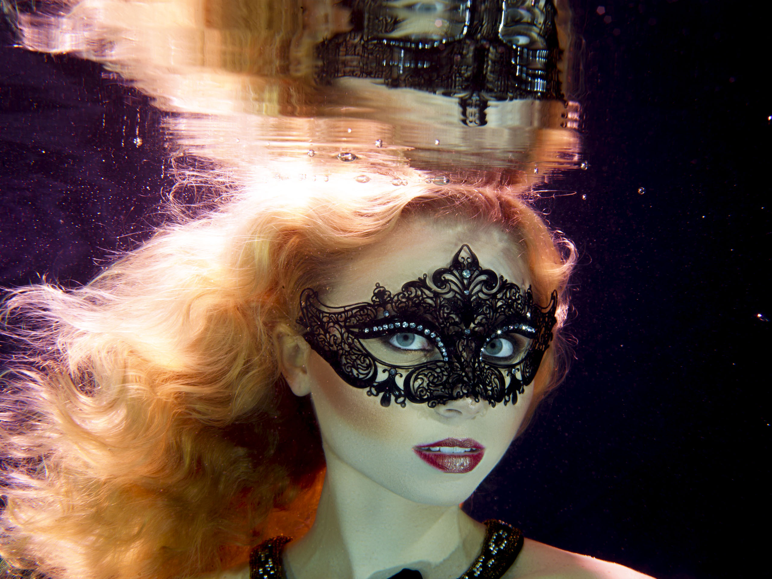 Taylor Carr - Under Water Modeling