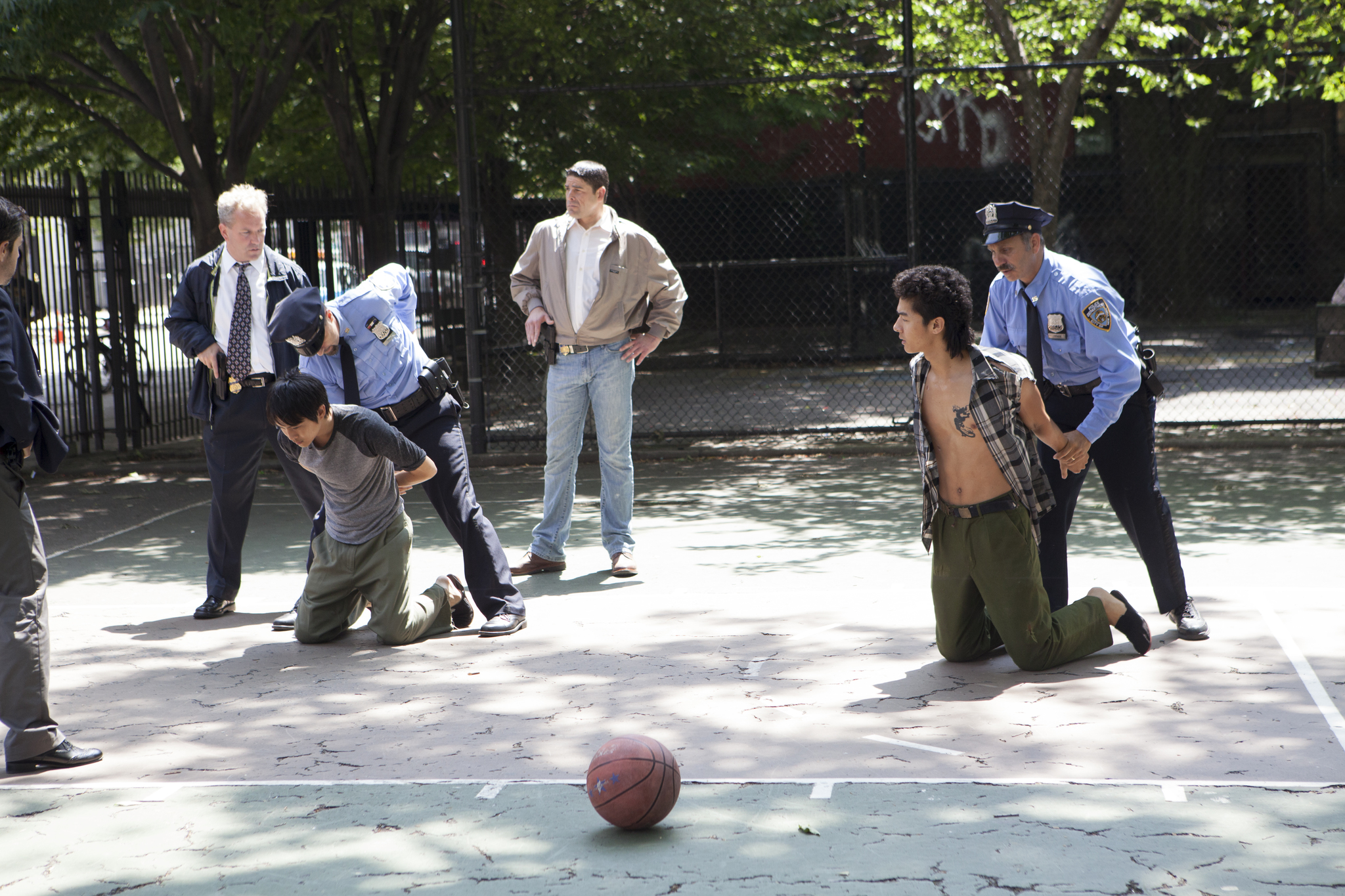 Still of Justin Chon and Kevin Wu in Revenge of the Green Dragons (2014)