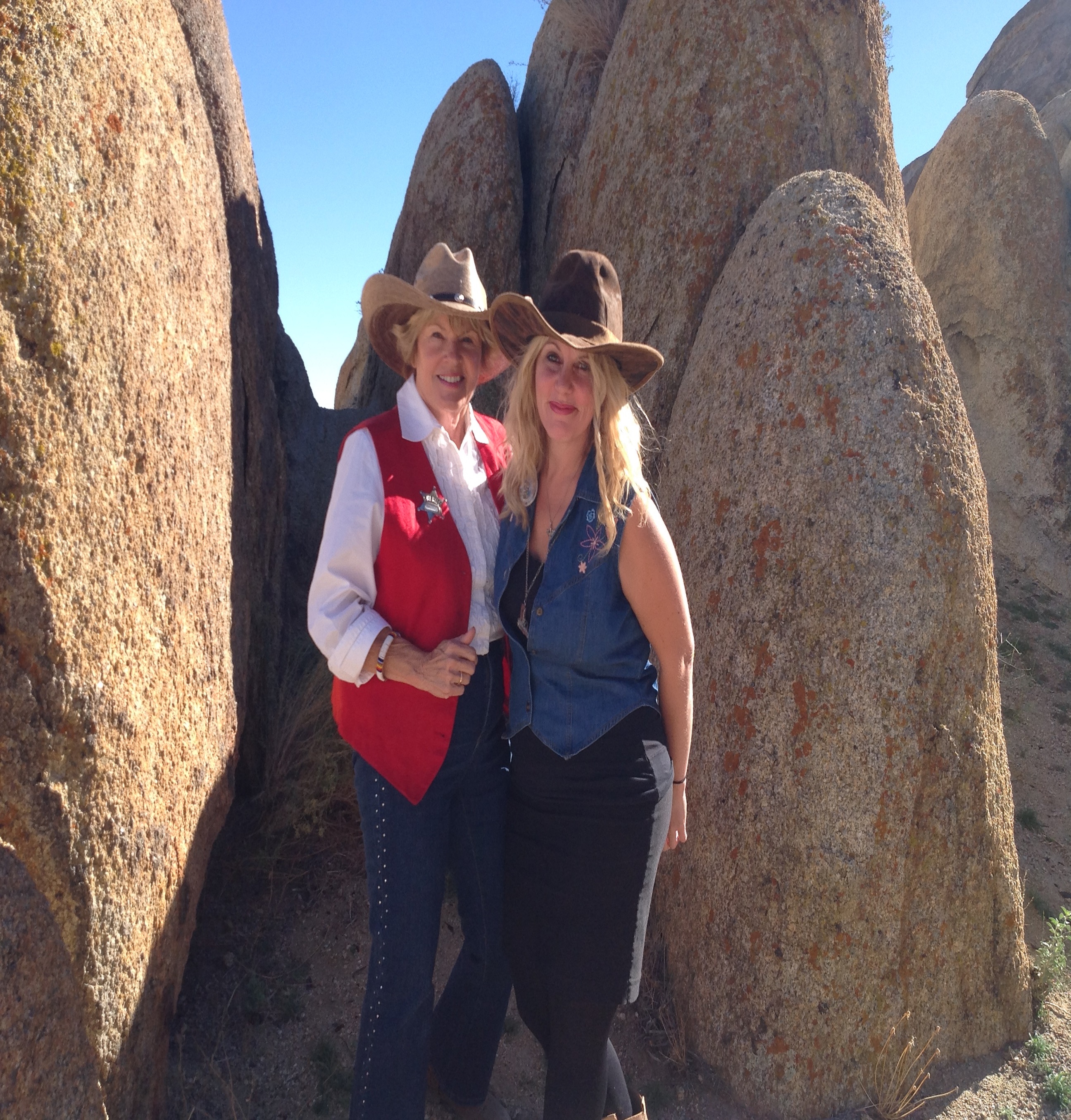 Amy Goodrich & Sandy Wise, nestled within the Alabama Hills, Lone Pine California. Attending the screening of the documentary 'Brotherhood of the Popcorn' at Lone Pine Film Festival, October 2014