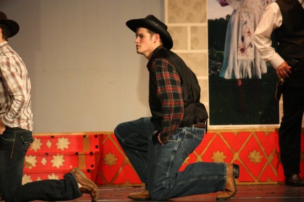 Clinton Area Stage Troupe's production of Annie Get Your Gun