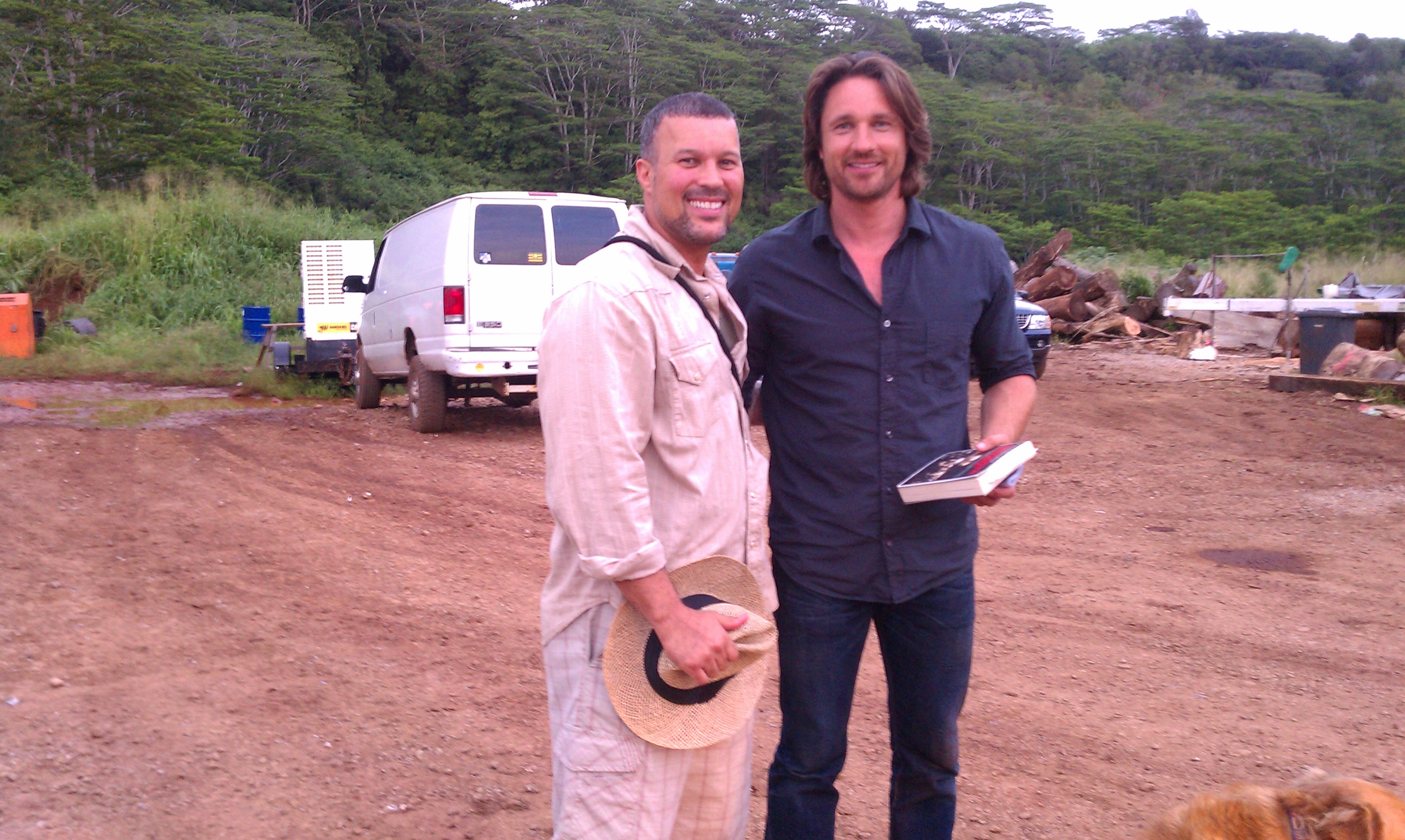 Martin Henderson and Richard Concepcion on Off the map