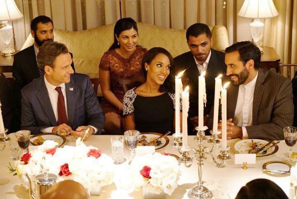 Screenshot Scandal - Alain Washnevsky with Kerry Washington, Tony Goldwyn and Sammy Sheik