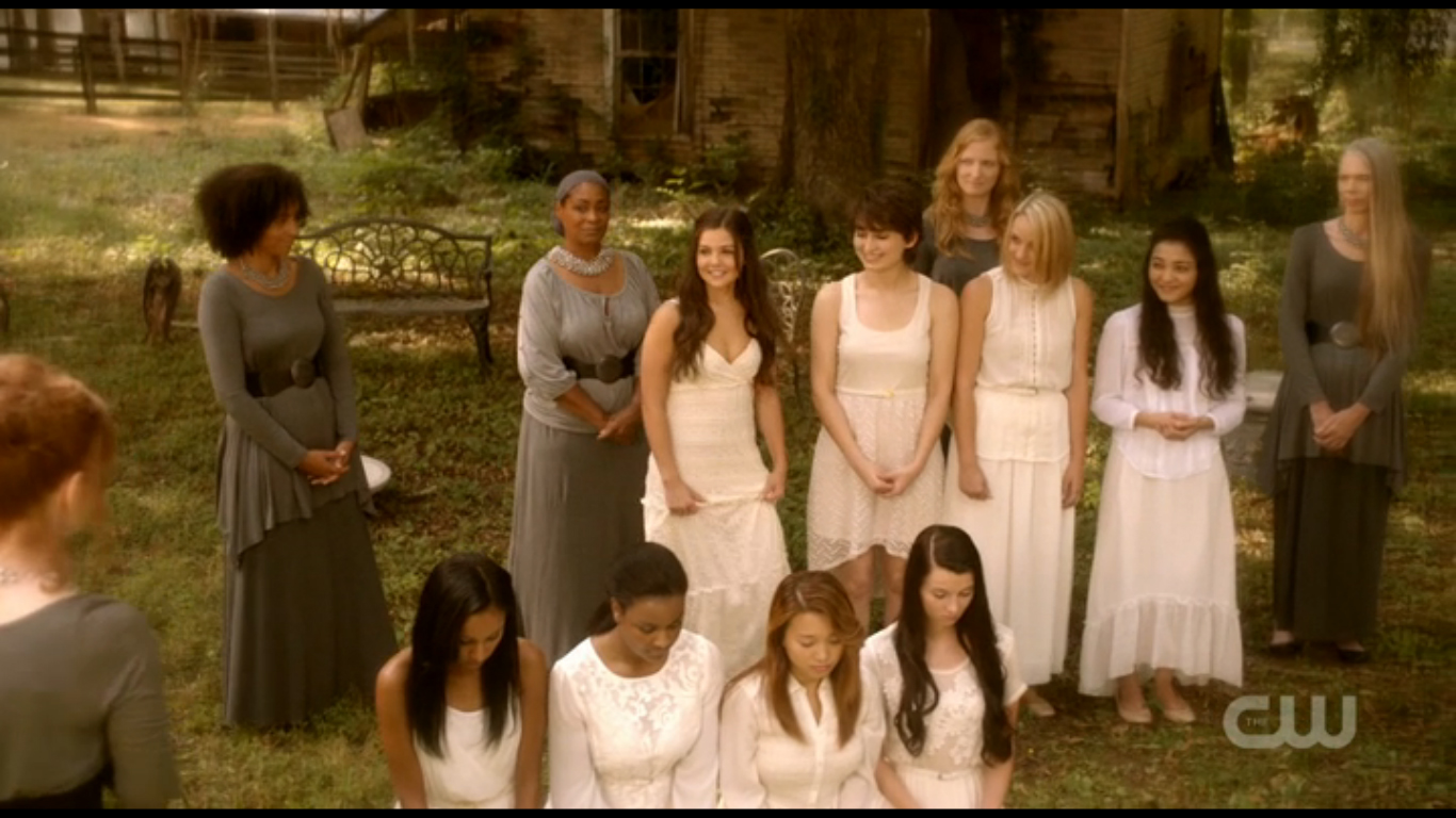 Still of Agnes Mayasari, Bethania Locke, Kayla Seligman, Danielle Campbell, Diana Chiritescu, Lauren Little, Aubrey DeVaney and Yasmine Al-Bustami in The CW's The Originals Sinners and Saints (2013)