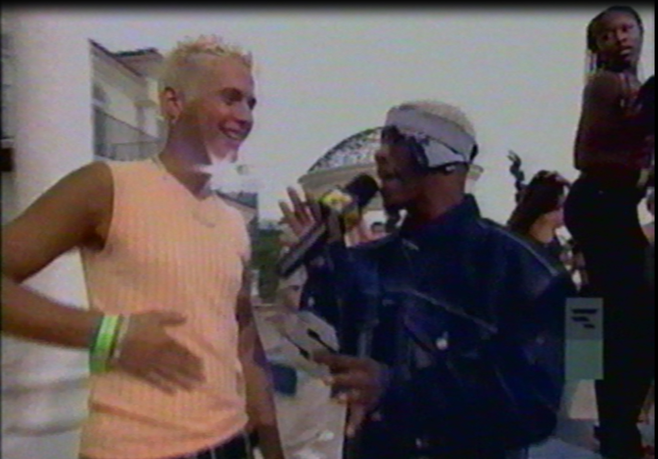 Bill Viola winner of Sisqo's Shakedown MTV 2000