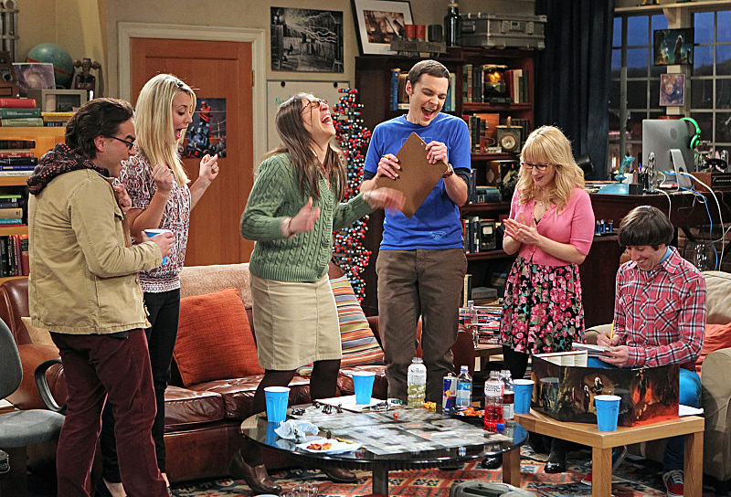 Still of Mayim Bialik, Kaley Cuoco, Johnny Galecki, Simon Helberg, Jim Parsons and Melissa Rauch in Didziojo sprogimo teorija (2007)