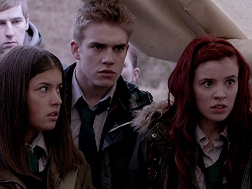 Still of Bobby Lockwood, Aimee Kelly and Leona Vaughan in Wolfblood (2012)