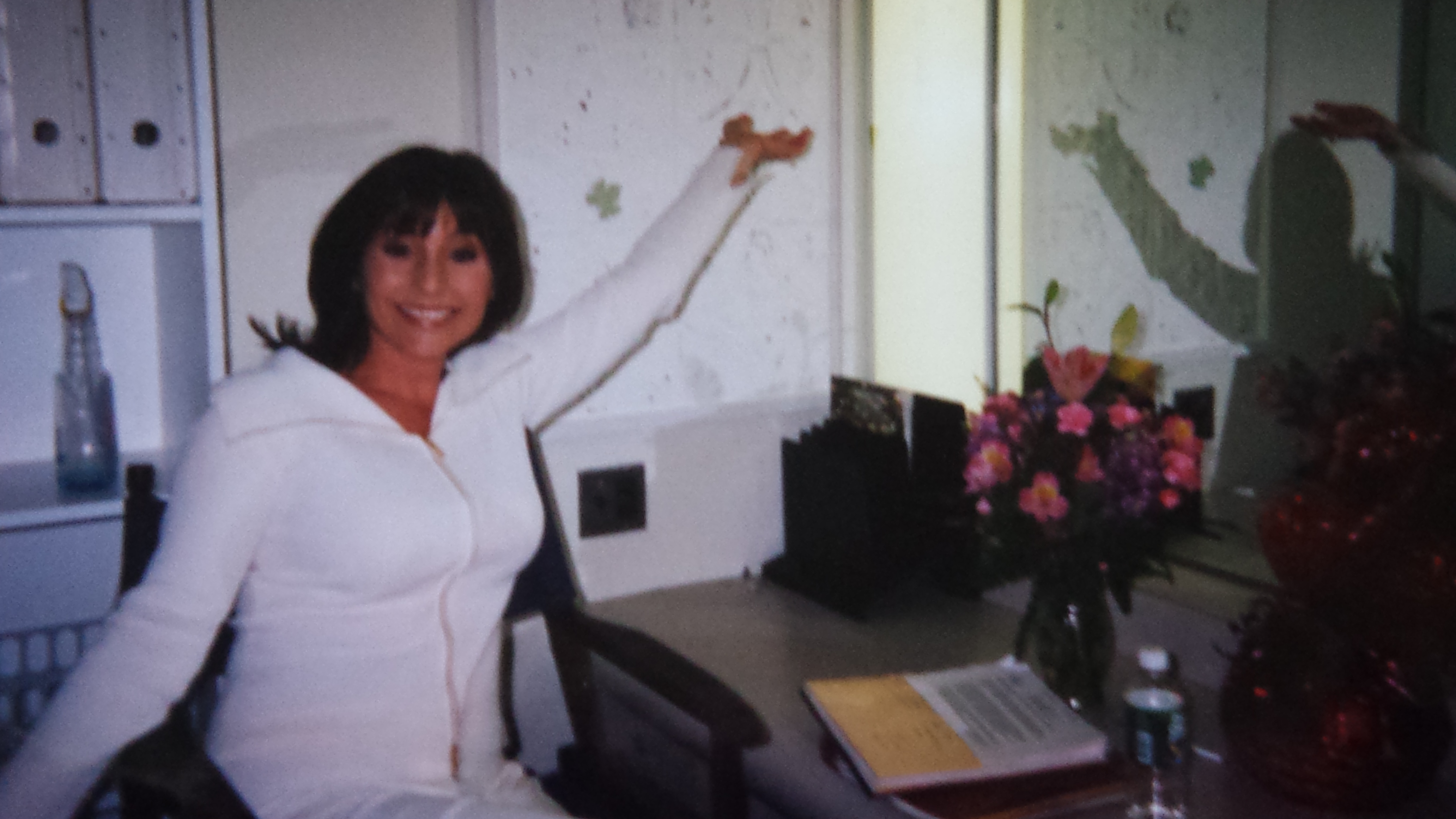 Heather (then Thompson) in her dressing room at ABC's The View (2003)