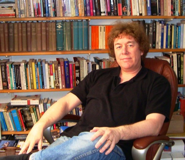 Tom Stevens screenwriter, producer and novelist