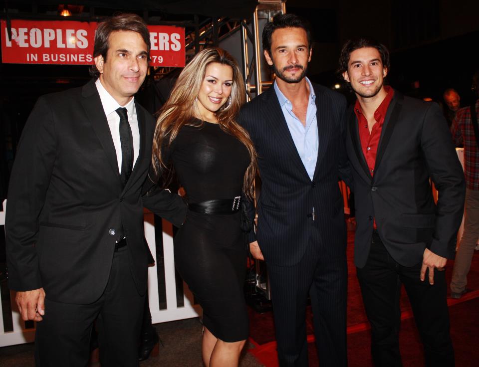 With Jose Henrique Fonseca, Raquel Kyelchz and Rodrigo Santoro