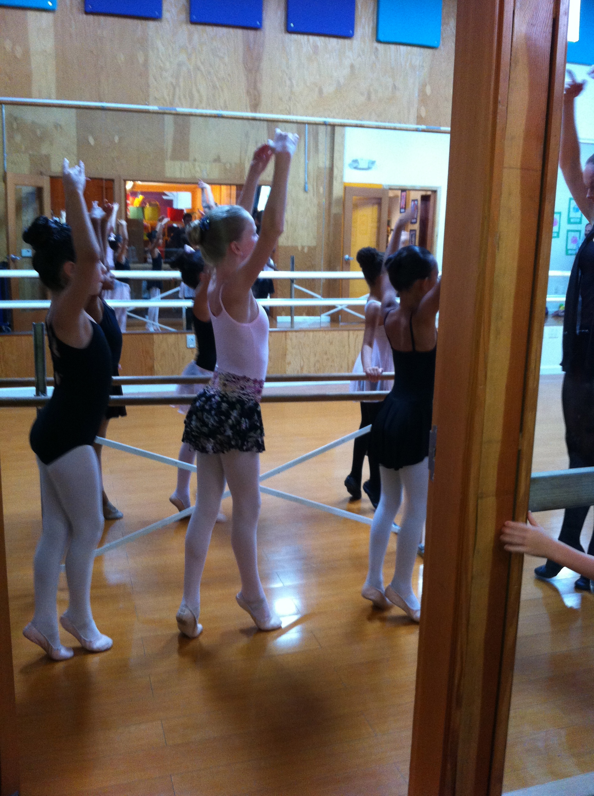 Julia Eisenberg on-set as ballet dancer
