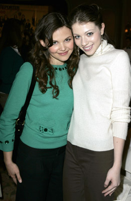 Michelle Trachtenberg and Ginnifer Goodwin