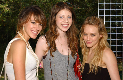 Michelle Trachtenberg, Haylie Duff and Hilary Duff