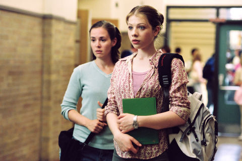 L-R: Ann (Amy Stewart), Casey (Michelle Trachtenberg)