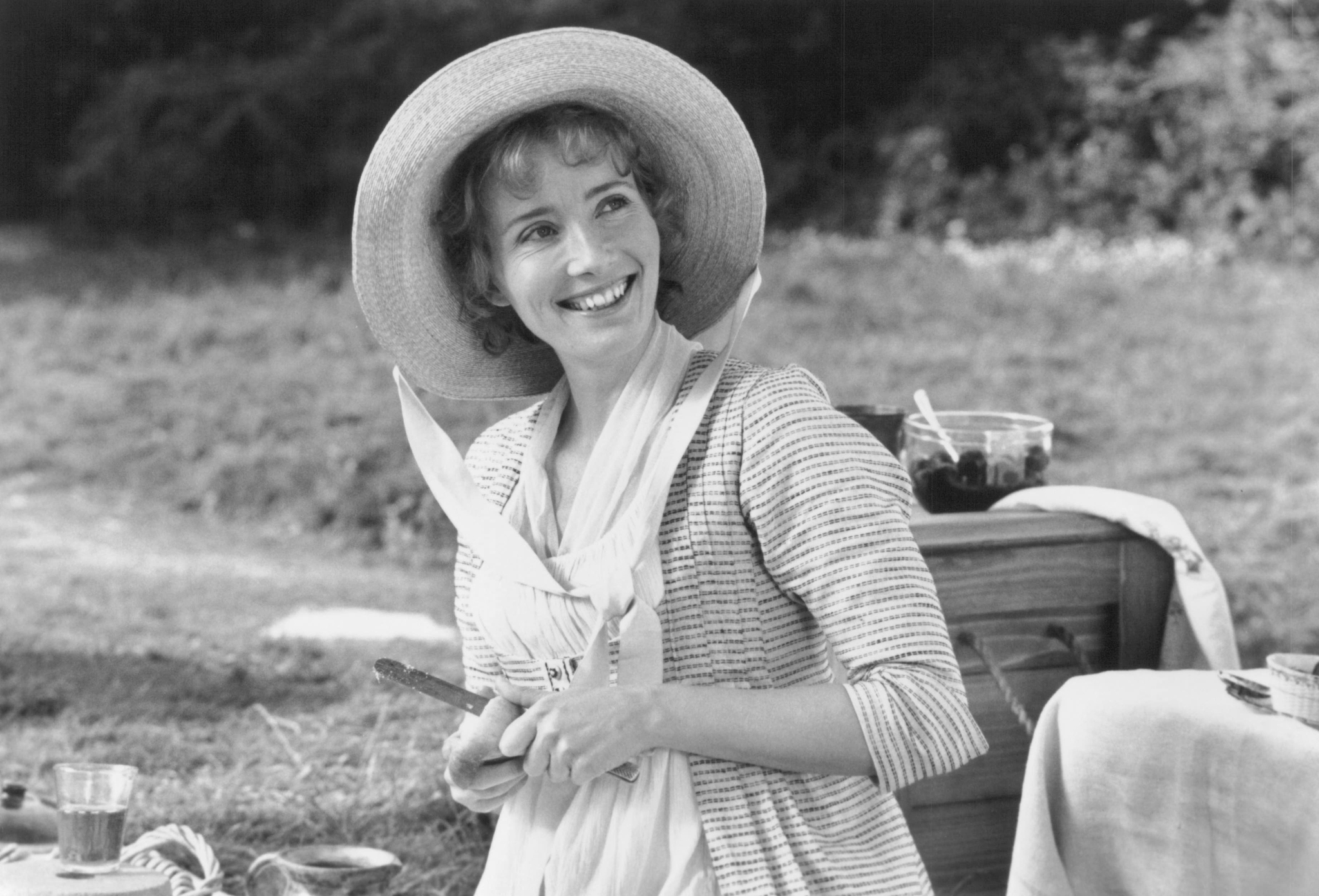 Still of Emma Thompson in Sense and Sensibility (1995)