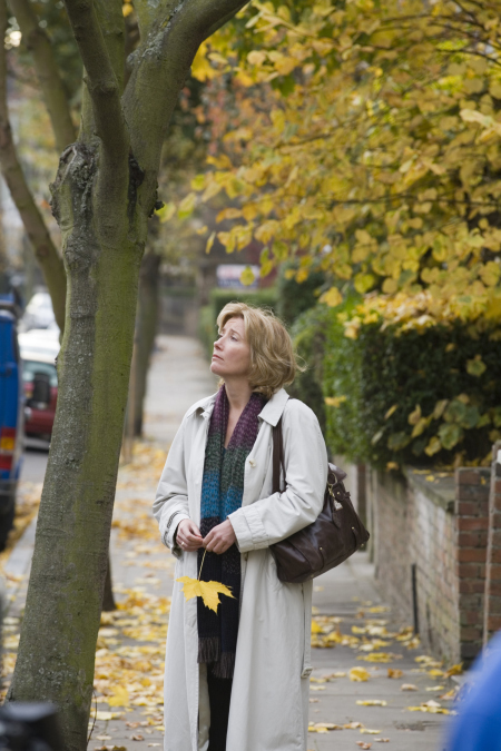 Still of Emma Thompson in Last Chance Harvey (2008)