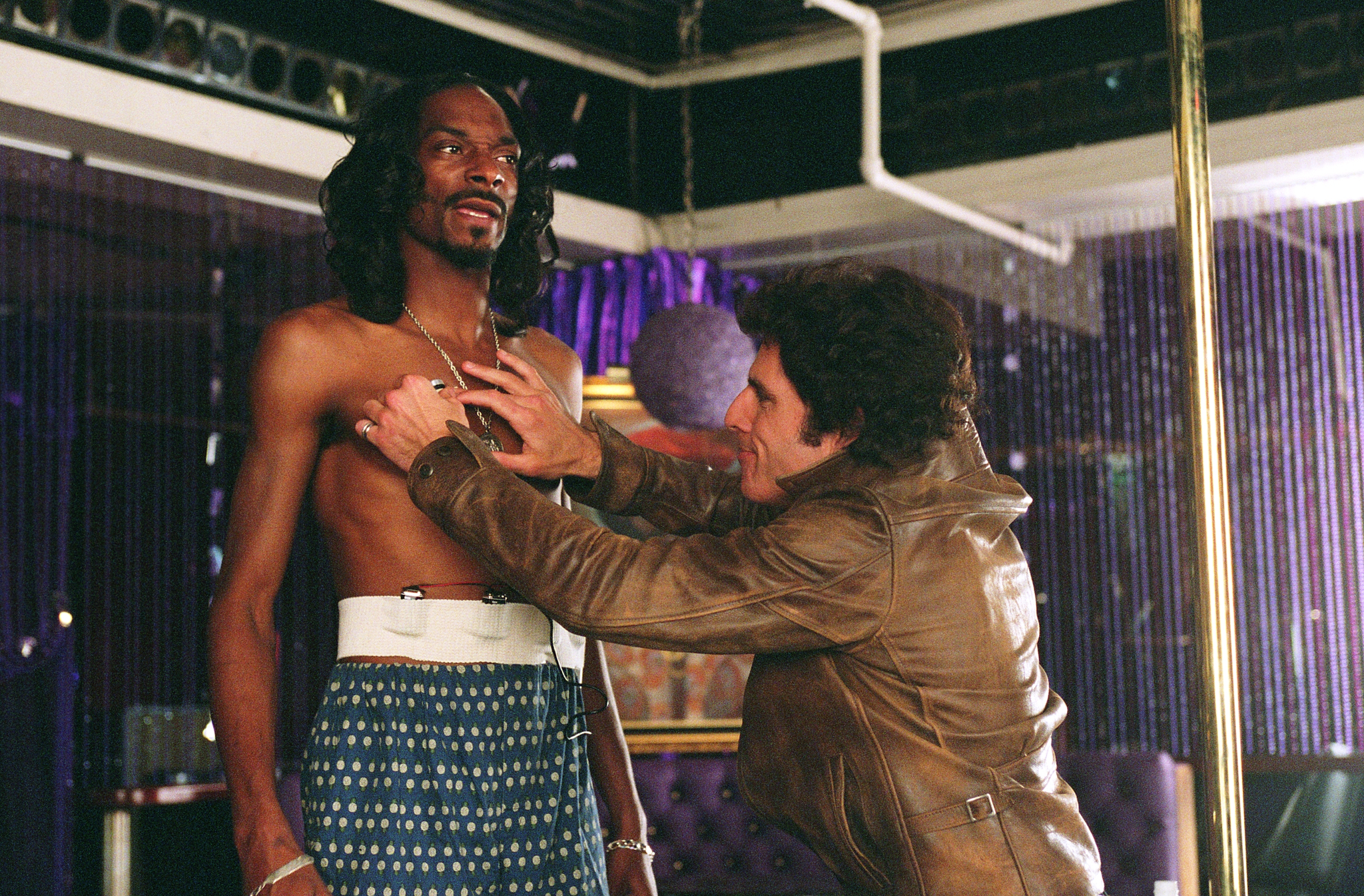 Still of Ben Stiller and Snoop Dogg in Starsky & Hutch (2004)