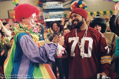 Still of Ice Cube and Jerry Hardin in Are We There Yet? (2005)