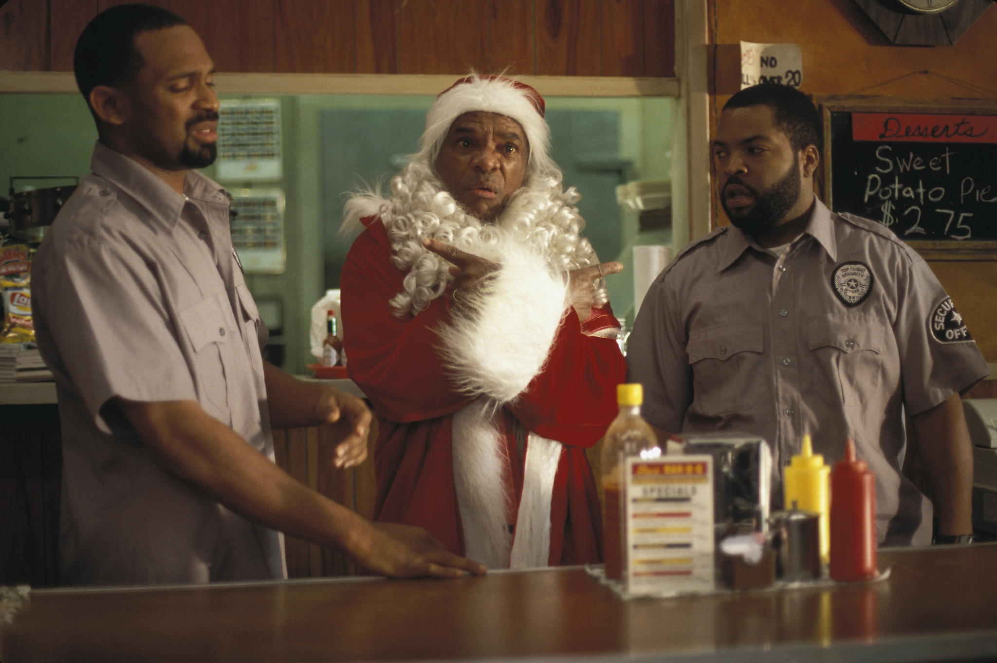 Still of Ice Cube, Mike Epps and John Witherspoon in Friday After Next (2002)