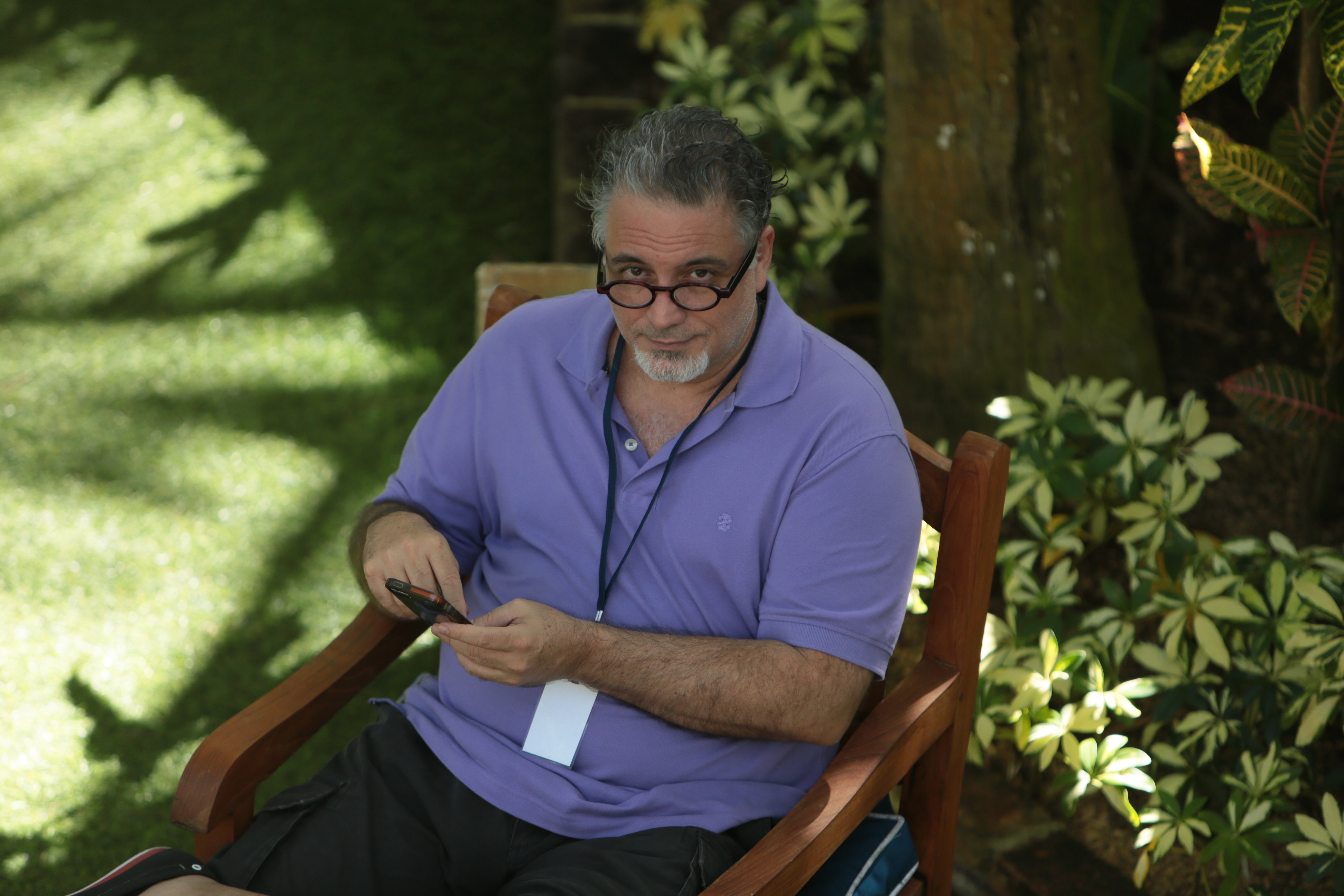 Screenwriter on set, Código Paz (2014).