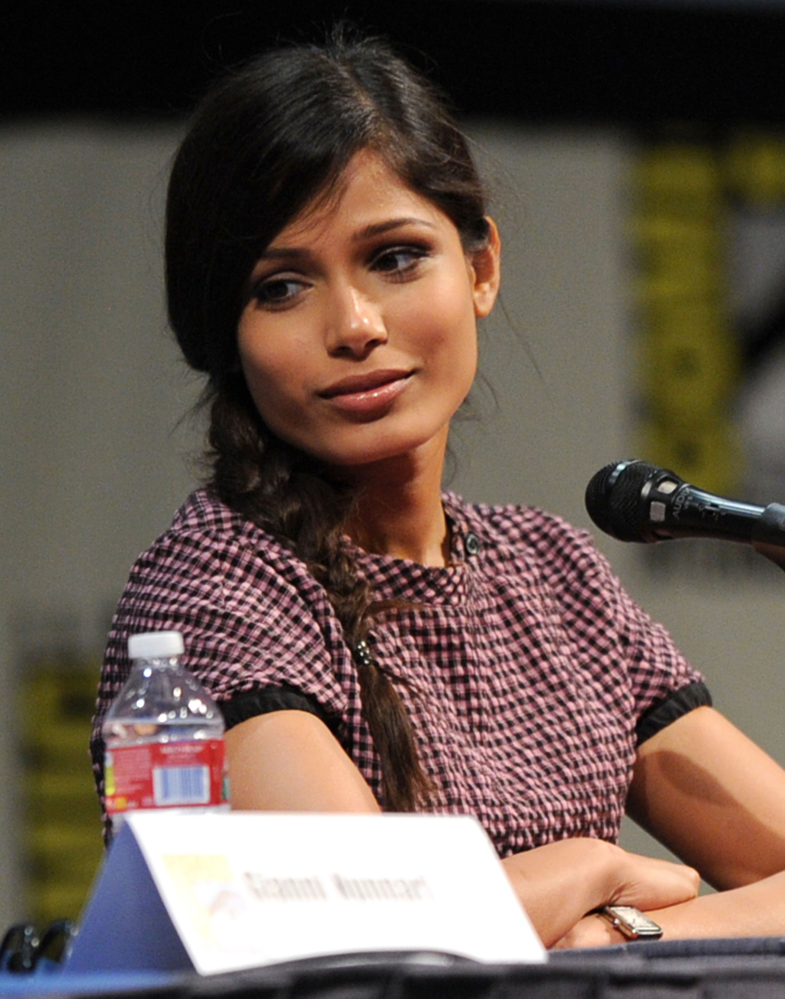 Freida Pinto