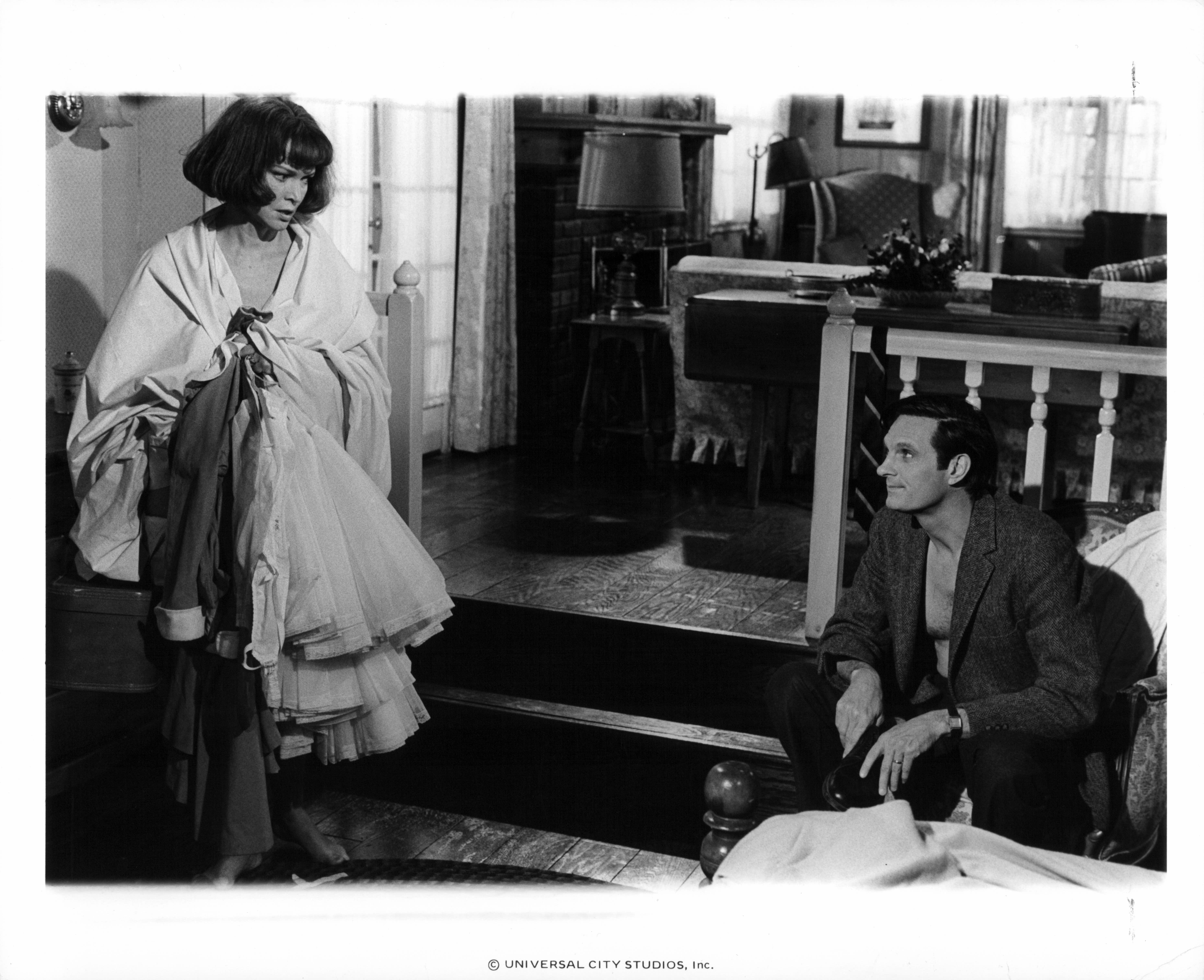 Still of Alan Alda and Ellen Burstyn in Same Time, Next Year (1978)