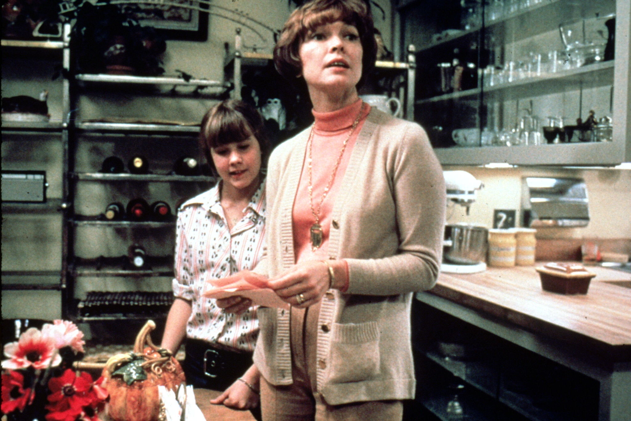 Still of Linda Blair and Ellen Burstyn in Egzorcistas (1973)