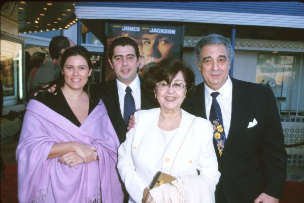 Plácido Domingo at event of Rules of Engagement (2000)