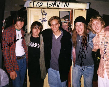 (L to R) Giuseppe Andrews, Edward Furlong, Gavin Heffernan, James DeBello and Sam Huntington on set for New Line Cinema's Detroit Rock City (1999).