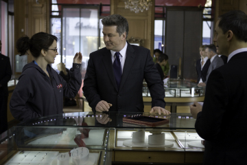 Still of Alec Baldwin and Tina Fey in 30 Rock (2006)