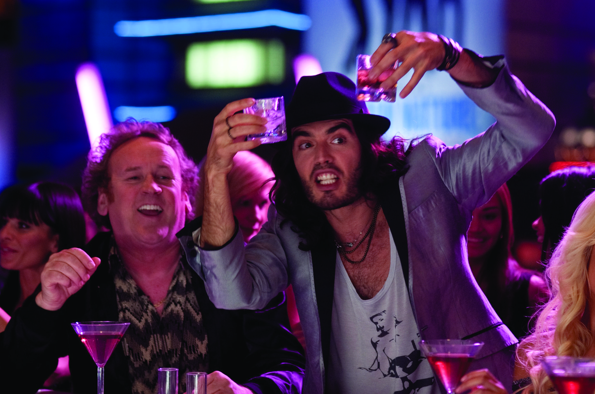 Still of Colm Meaney and Russell Brand in Get Him to the Greek (2010)