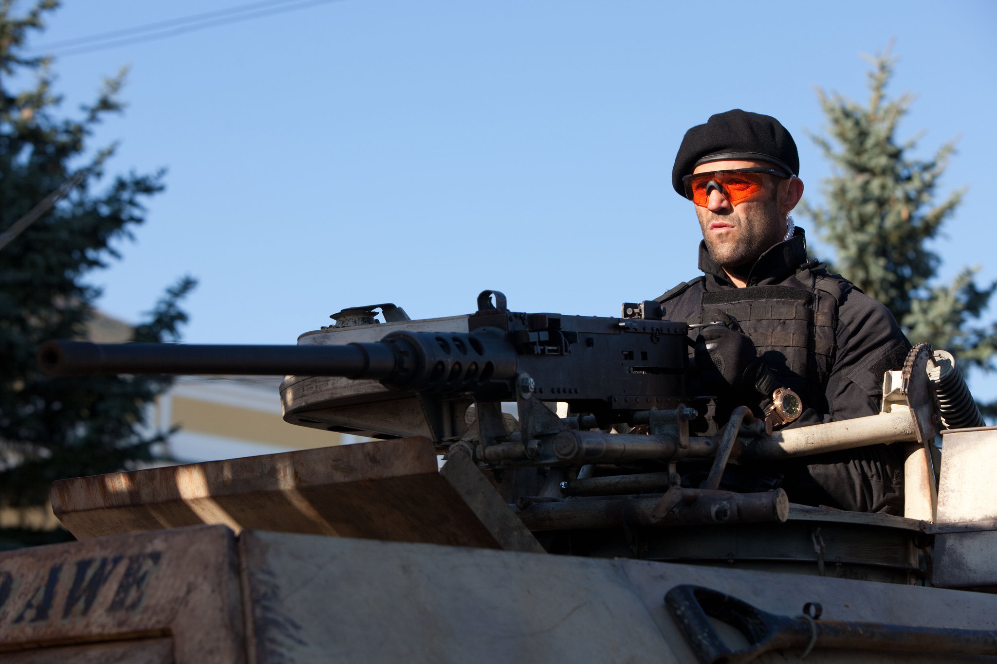 Still of Jason Statham in Nesunaikinami 2 (2012)