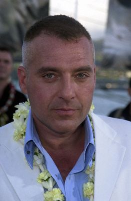 Tom Sizemore at event of Perl Harboras (2001)