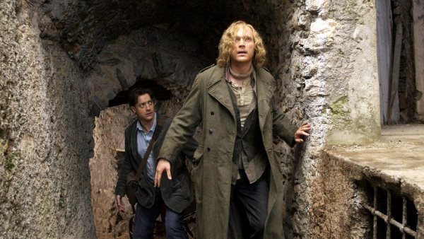 Still of Brendan Fraser and Paul Bettany in Inkheart (2008)