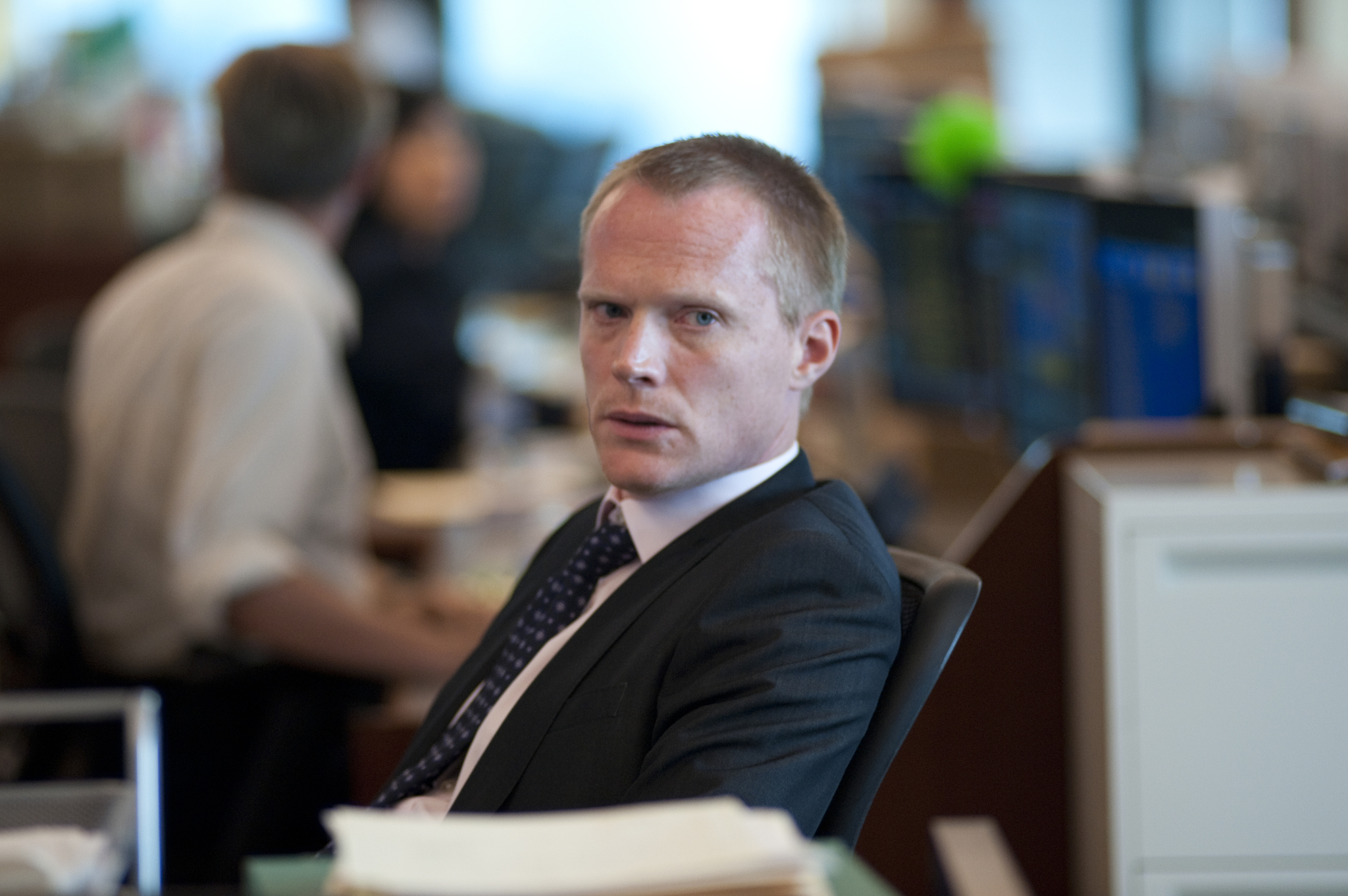 Still of Paul Bettany in Rizikos riba (2011)