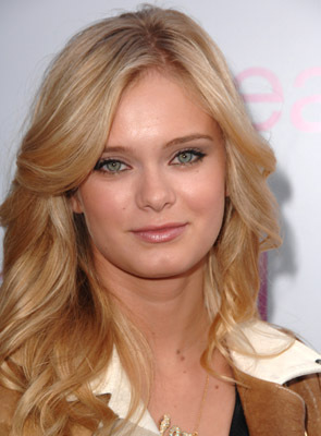 Sara Paxton at event of Mergisius (2009)