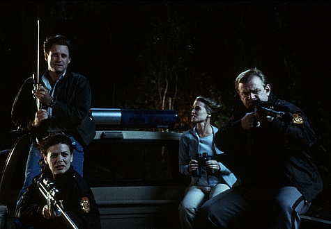 Still of Bridget Fonda, Bill Pullman, Meredith Salenger and Brendan Gleeson in Lake Placid (1999)