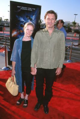 Bill Pullman and Tamara Pullman at event of Titan A.E. (2000)