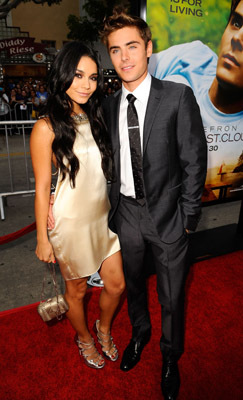 Vanessa Hudgens and Zac Efron at event of Charlie St. Cloud (2010)