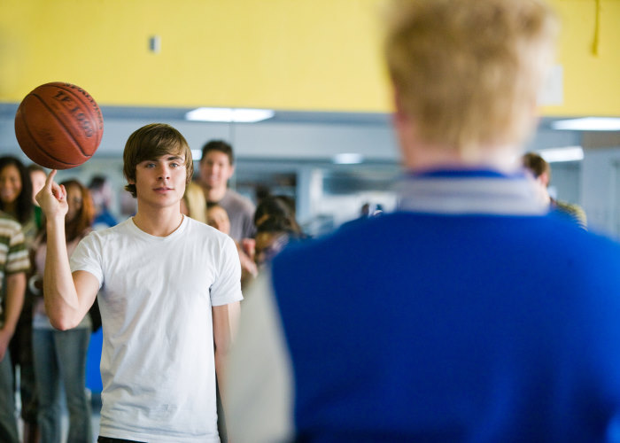 Still of Zac Efron and Hunter Parrish in Vel septyniolikos (2009)